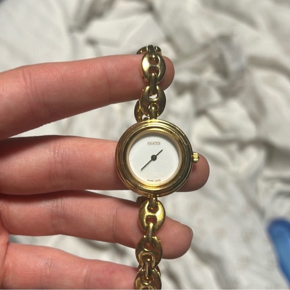 Gucci watch
